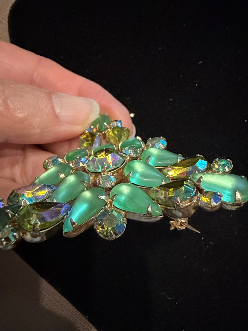 Green Teardrop and Aurora Crystal Floral Brooch - Brand: ?Juliana - Picture 3 of 10